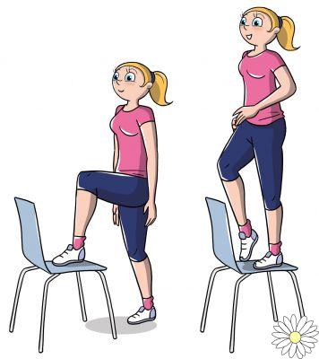 Combatir la celulitis: ejercicios GAG para hacer en casa y los 6 deportes efectivos para practicar