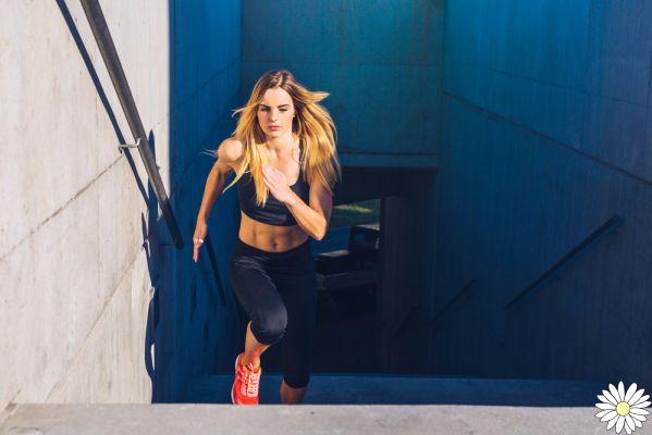 Climb the stairs to tone up: 4 training proposals by Giovanna Lecis