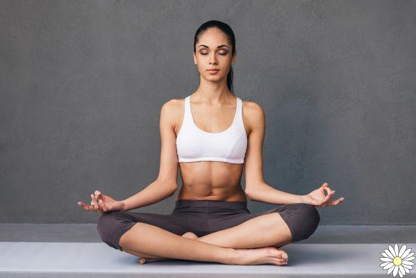 6 yoga poses against abdominal bloating!