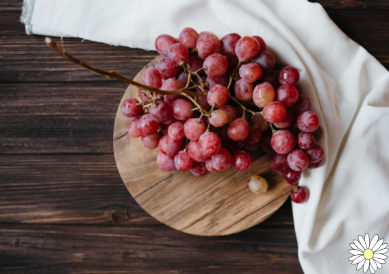 Are grapes fattening or do they help to maintain the figure?