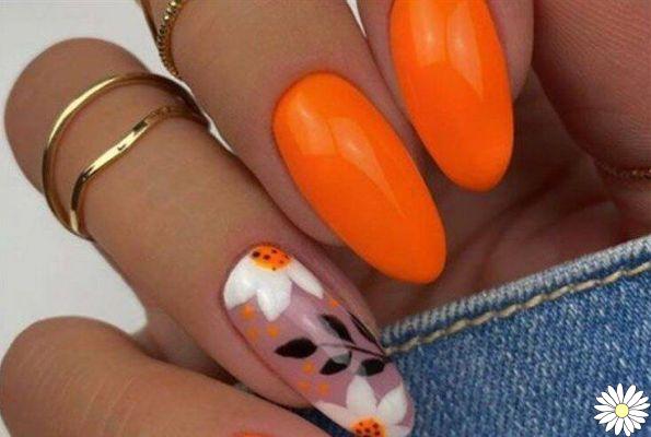 Neon orange nails to wear in the summer - Photos and tips