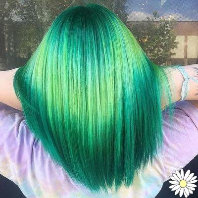 Green hair: 25 ideas to dye them in an original and imaginative way