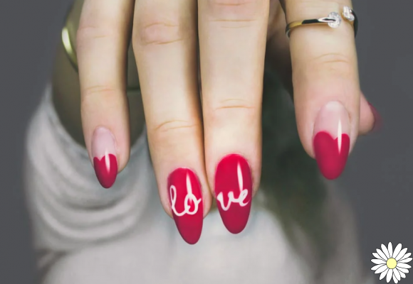 Valentine's Day Nails: 100 Romantic Nail Art Ideas that are Easy to Copy