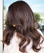 Dark brown hair: 14 ideas you won't be able to resist