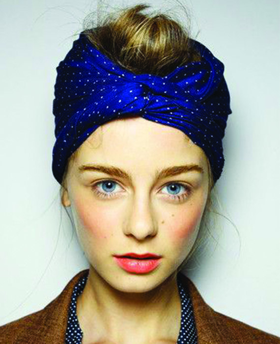 Accesorios para el cabello: diademas, bufandas y turbantes