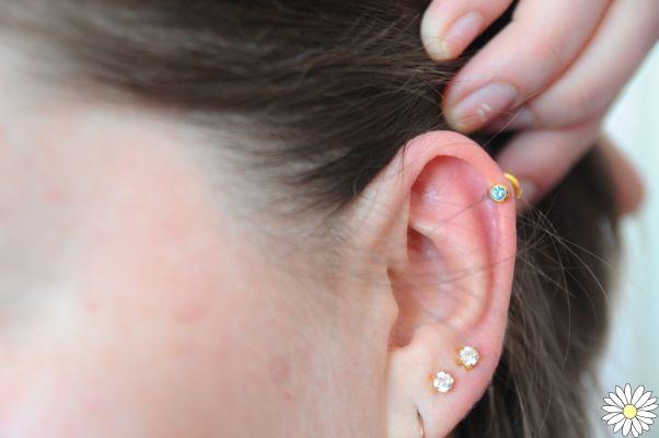Helix Ear Piercing, informações e conselhos úteis